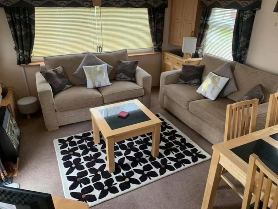 6 Berth Caravan On Sealands Site. Double Glazing Villa Ingoldmells Kültér fotó